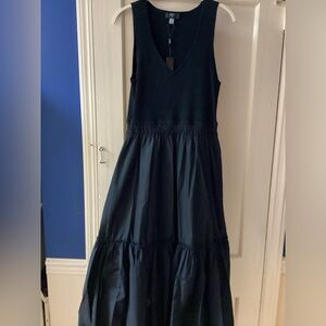 Women’s Tahari Black Maxi Eyelet. Dress- Size XL-lined